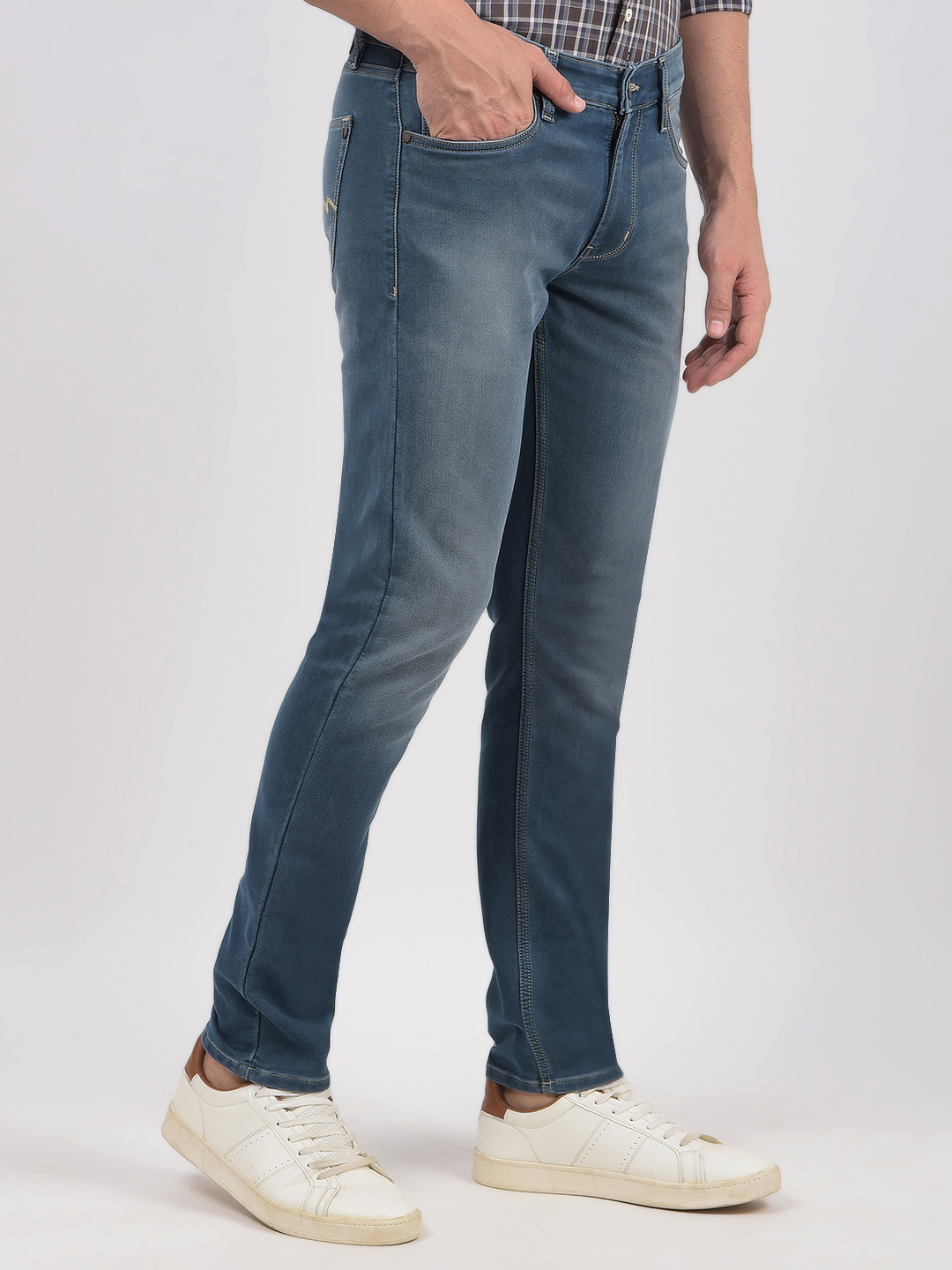 Numero Uno Men Solid Blue Jeans